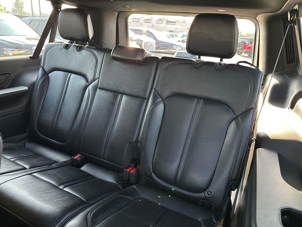Jeep Wagoneer L  2024
