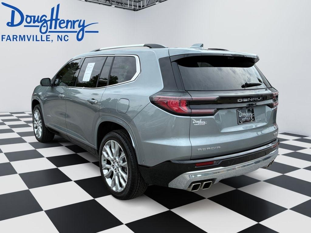 GMC Acadia  2024