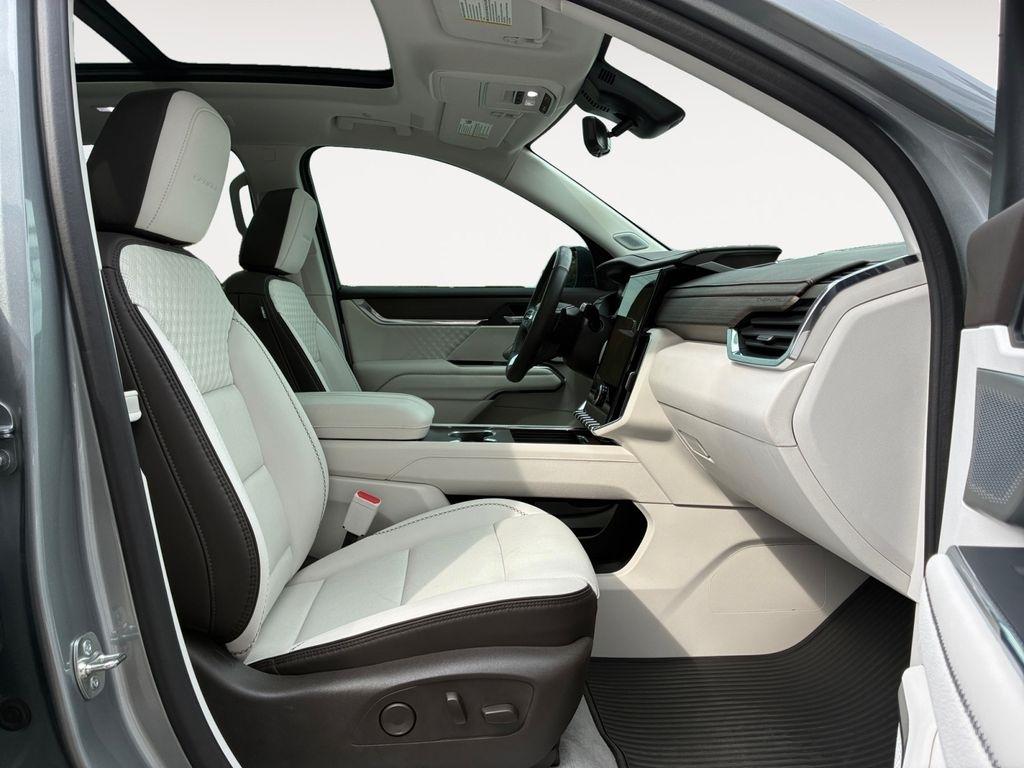 GMC Acadia  2024