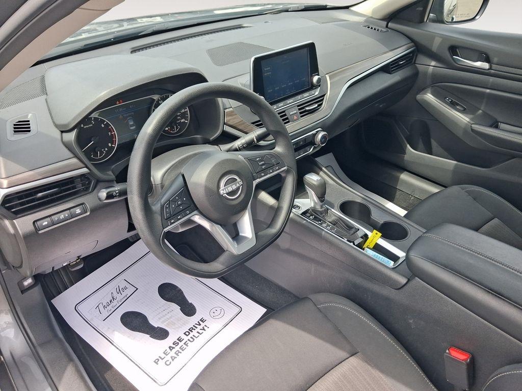 Nissan Altima  2025