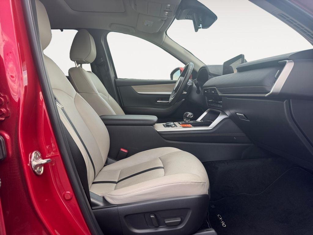 Mazda CX-90  2025