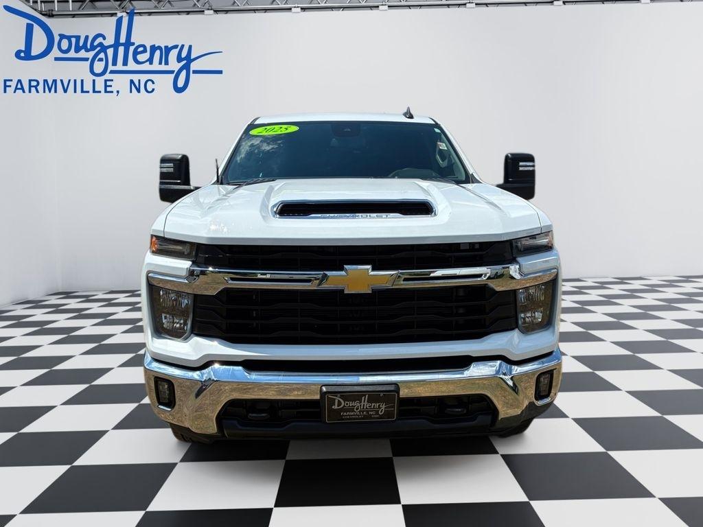 Chevrolet Silverado 2500HD  2025