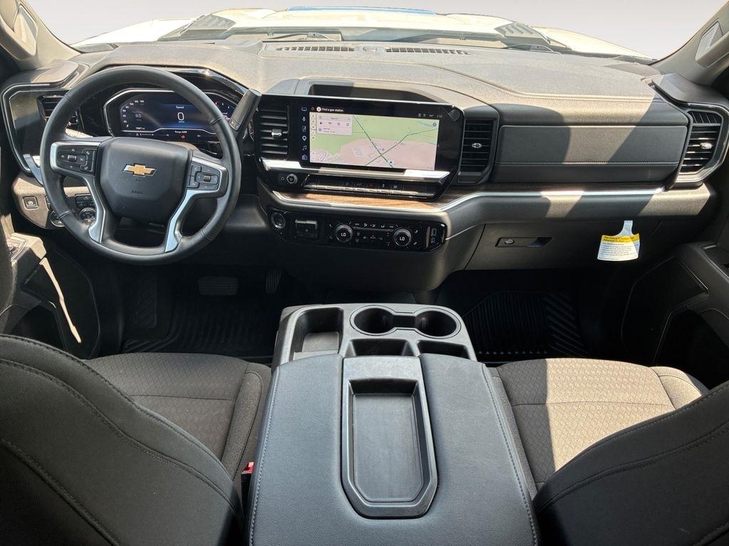 Chevrolet Silverado 2500HD  2025
