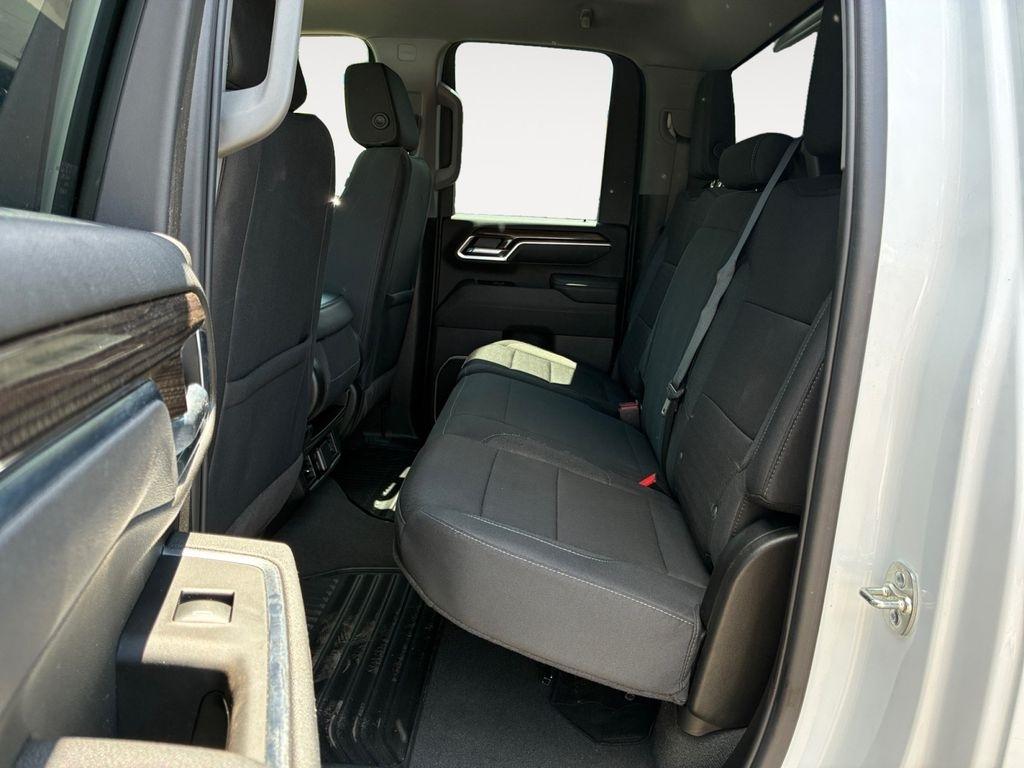 Chevrolet Silverado 2500HD  2025