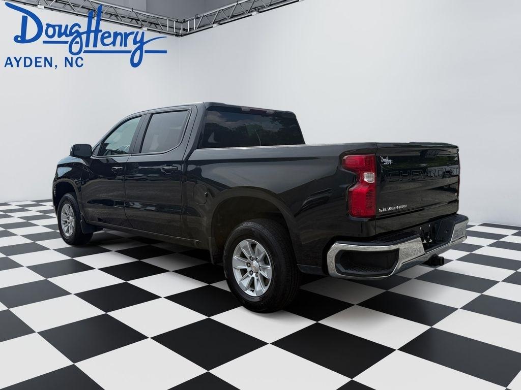 Chevrolet Silverado 1500  2025