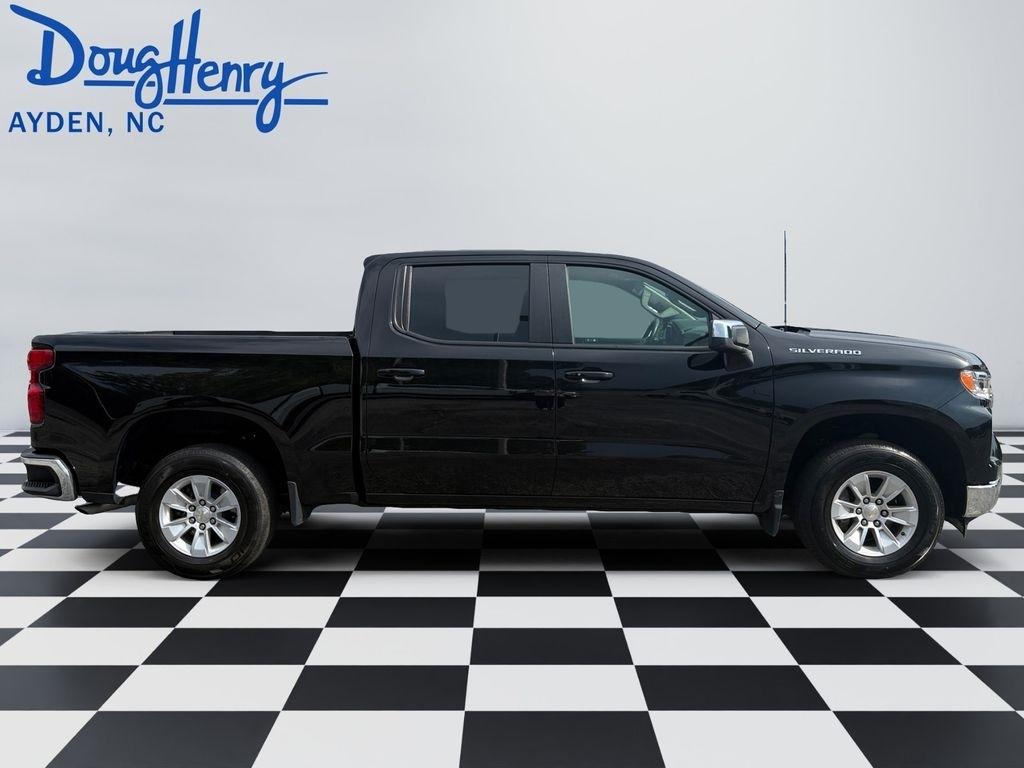 Chevrolet Silverado 1500  2025