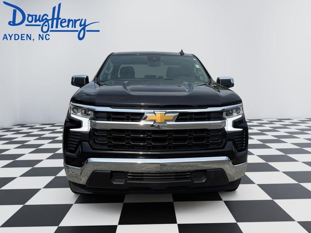 Chevrolet Silverado 1500  2025