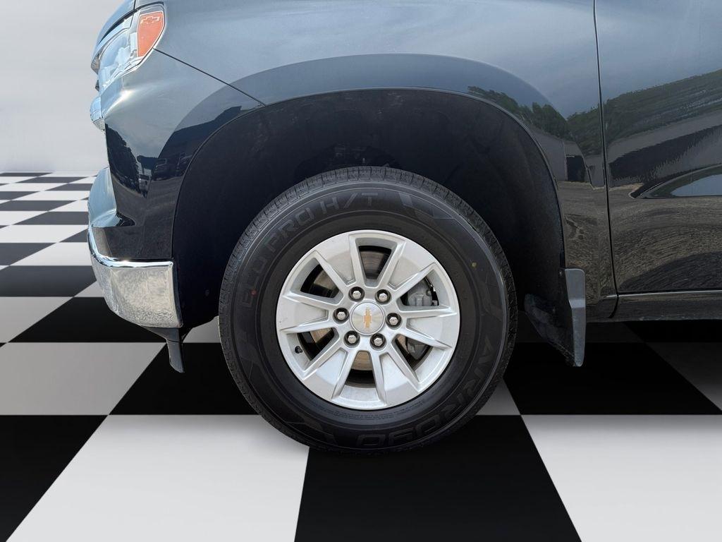 Chevrolet Silverado 1500  2025