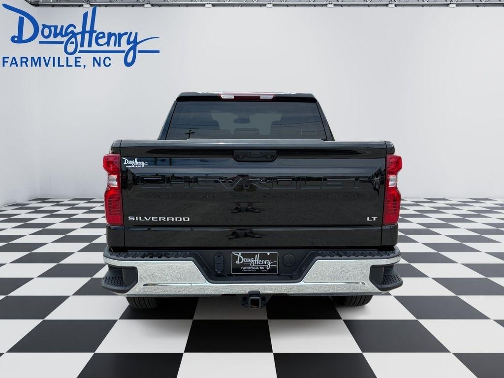 Chevrolet Silverado 1500  2025