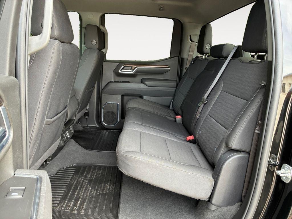 Chevrolet Silverado 1500  2025