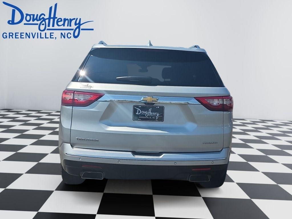 Chevrolet Traverse  2021