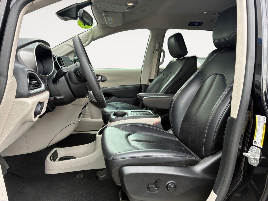 Chrysler Pacifica  2024