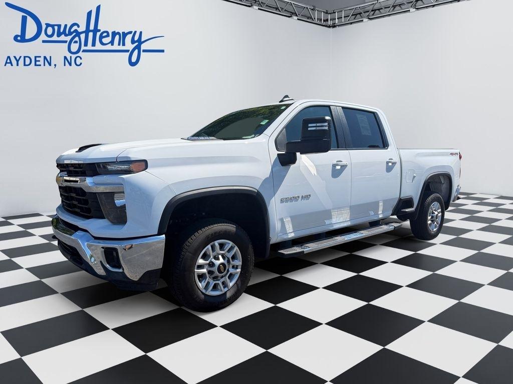 Chevrolet Silverado 2500HD  2025