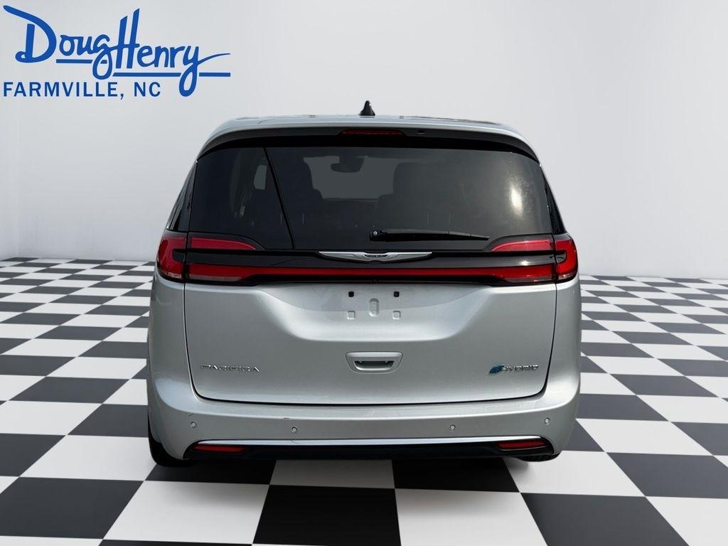 Chrysler Pacifica  2024