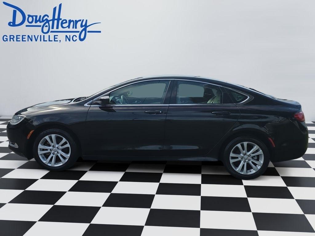 Chrysler 200  2016