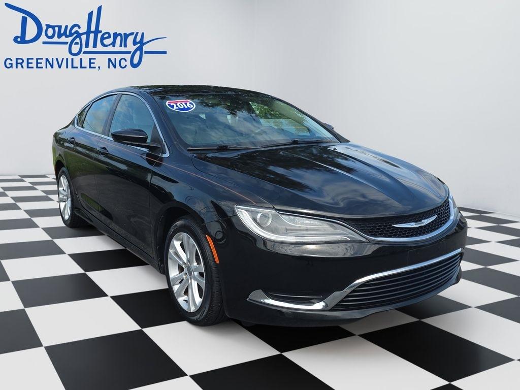 Chrysler 200  2016