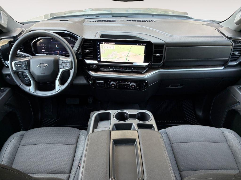Chevrolet Silverado 1500  2026