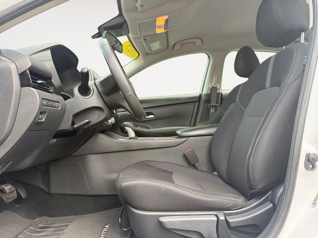 Nissan Sentra  2025