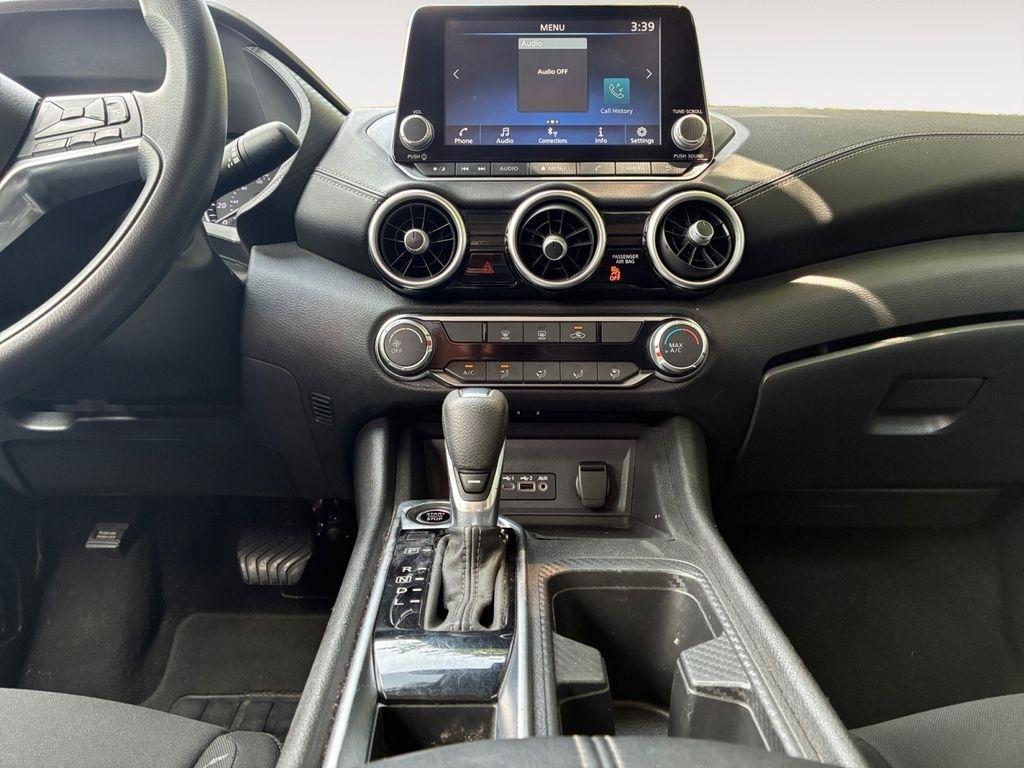 Nissan Sentra  2024