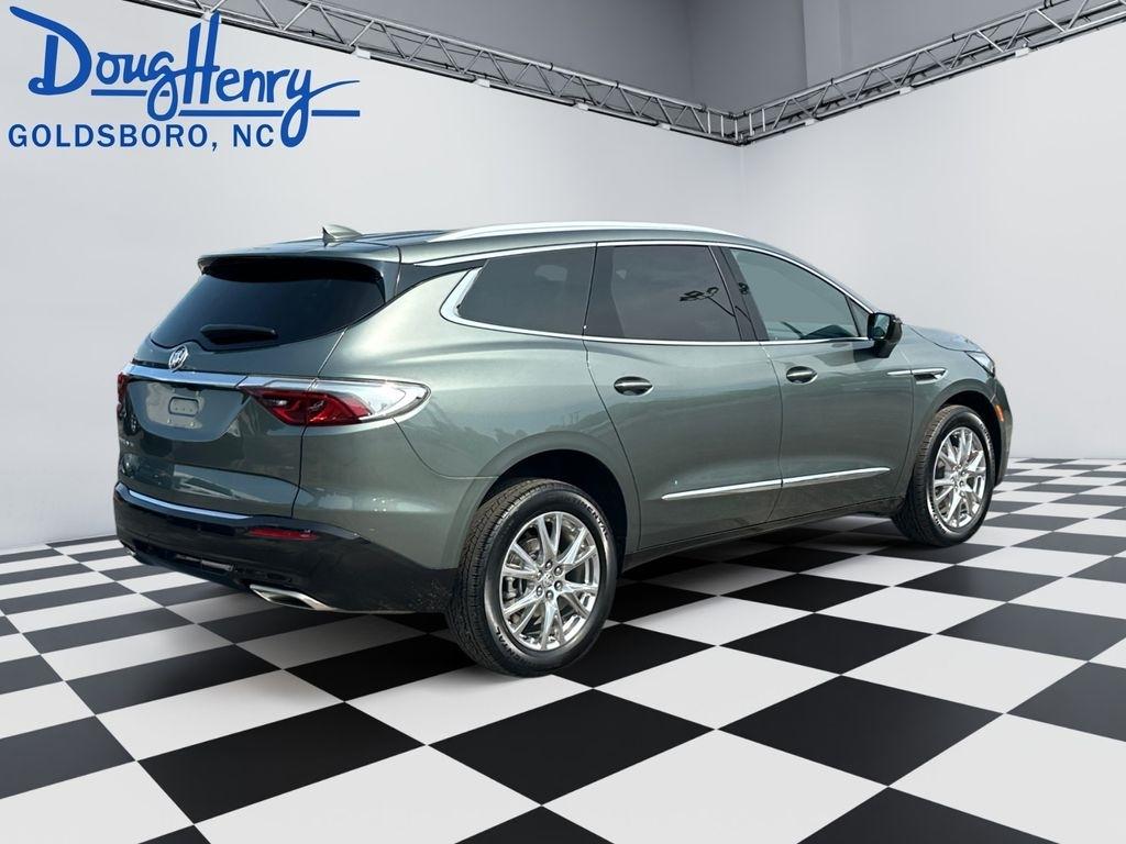 Buick Enclave  2024