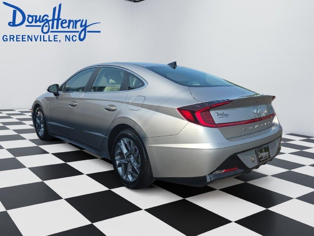 Hyundai Sonata  2021
