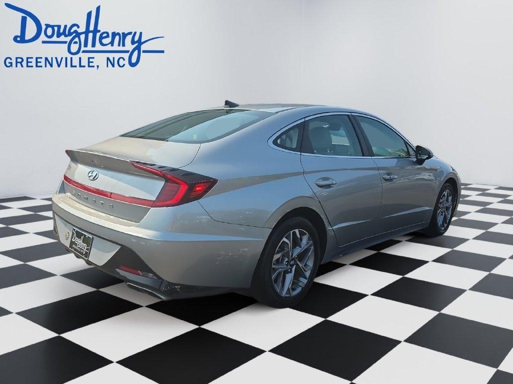 Hyundai Sonata  2021