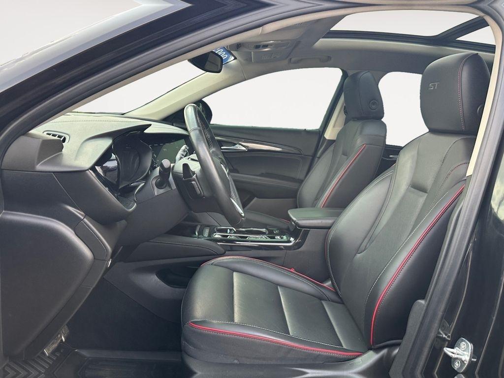 Buick Envision  2023