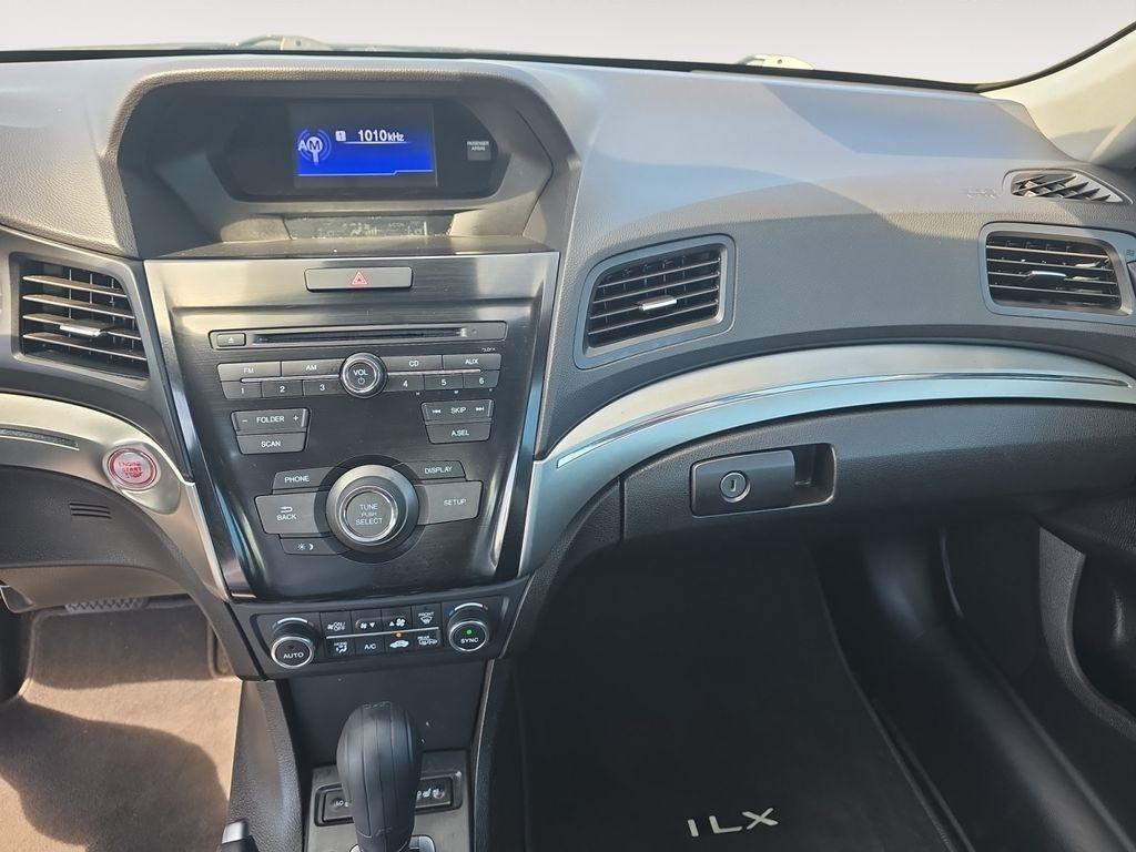 Acura ILX  2019