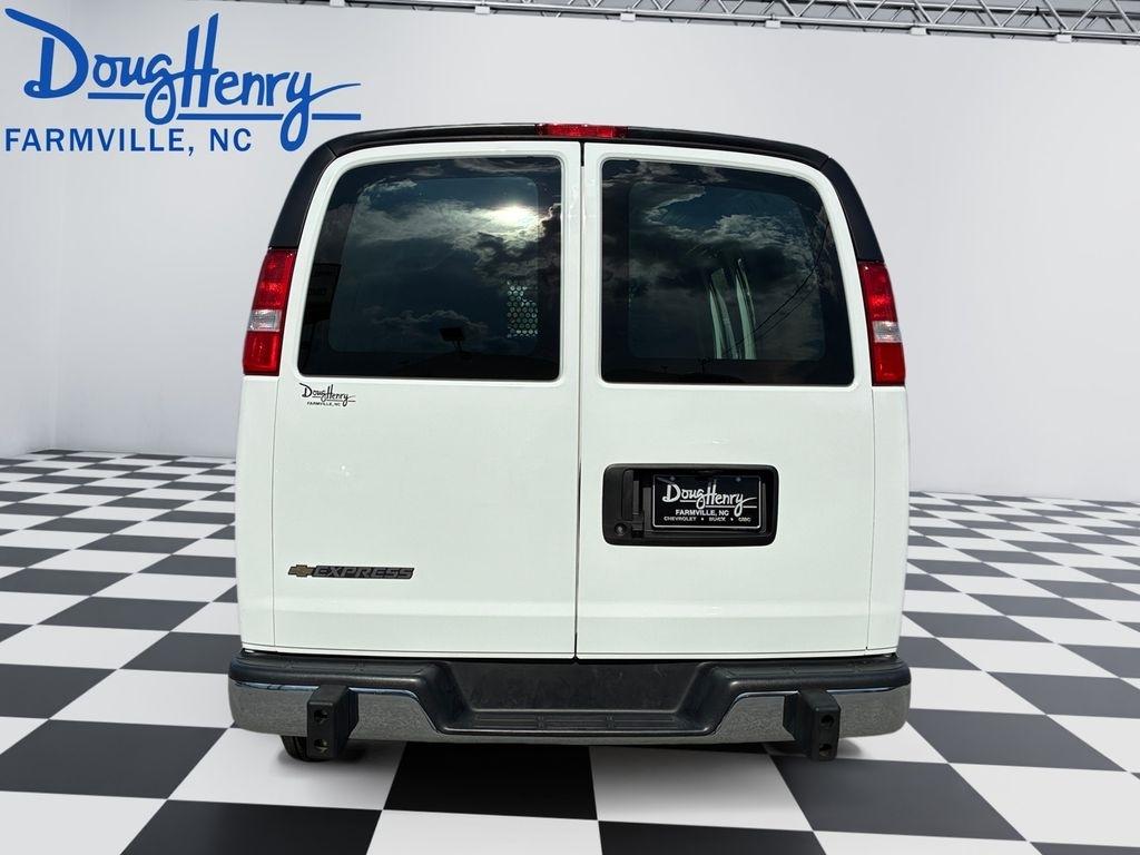 Chevrolet Express Cargo Van  2025