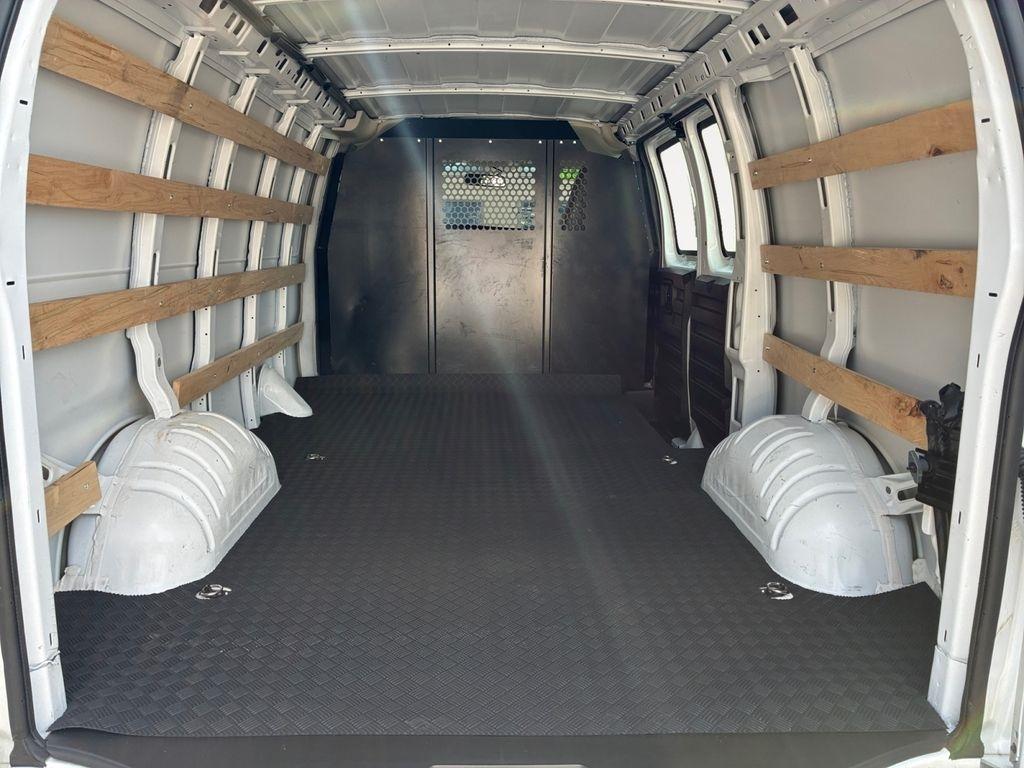 Chevrolet Express Cargo Van  2025