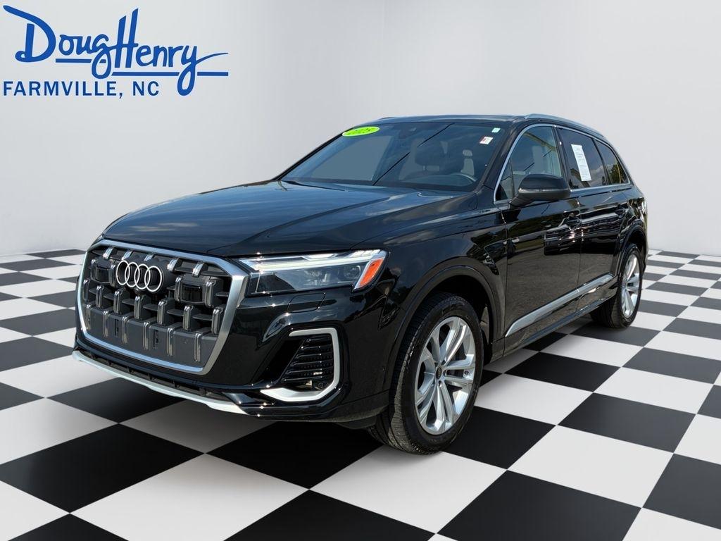 2025 Audi Q7 55 Premium Plus