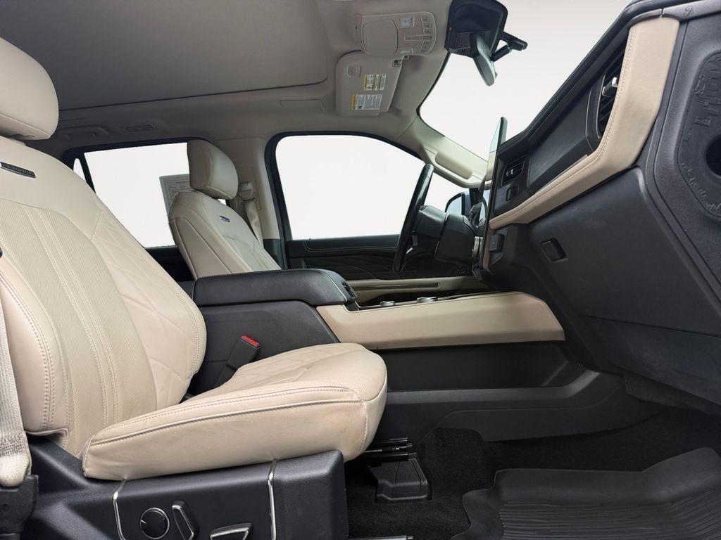 Ford Expedition  2023