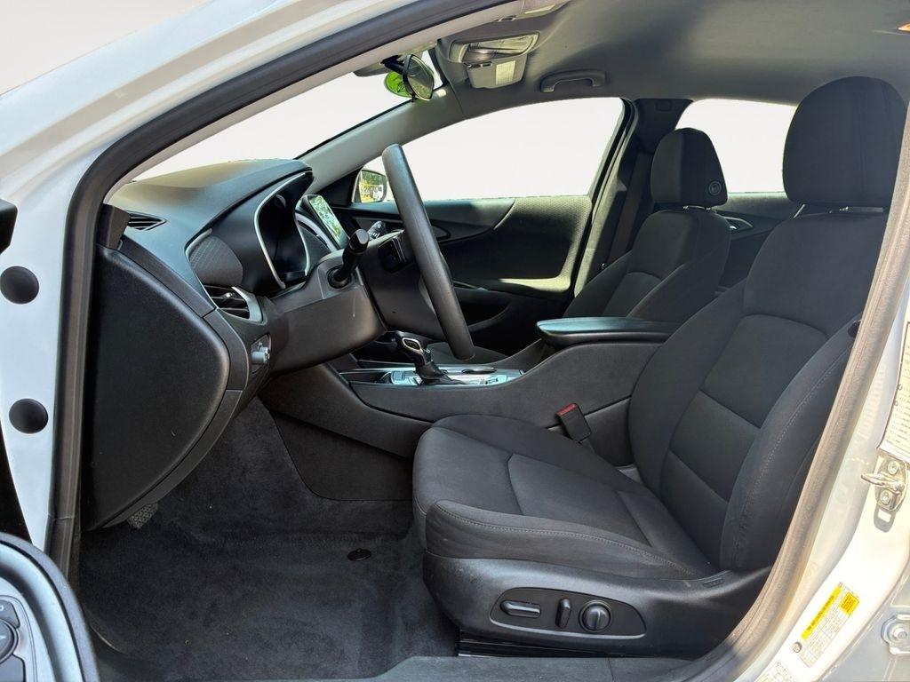 Chevrolet Malibu  2024
