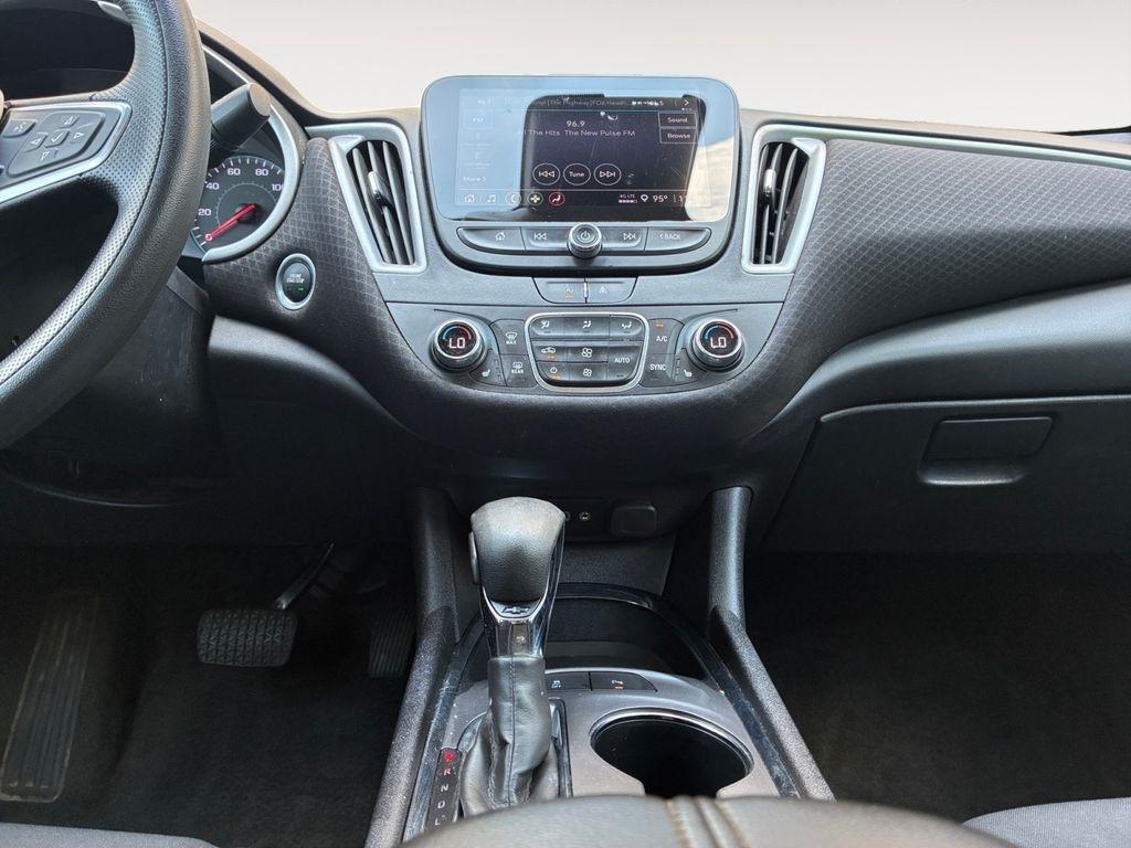 Chevrolet Malibu  2024