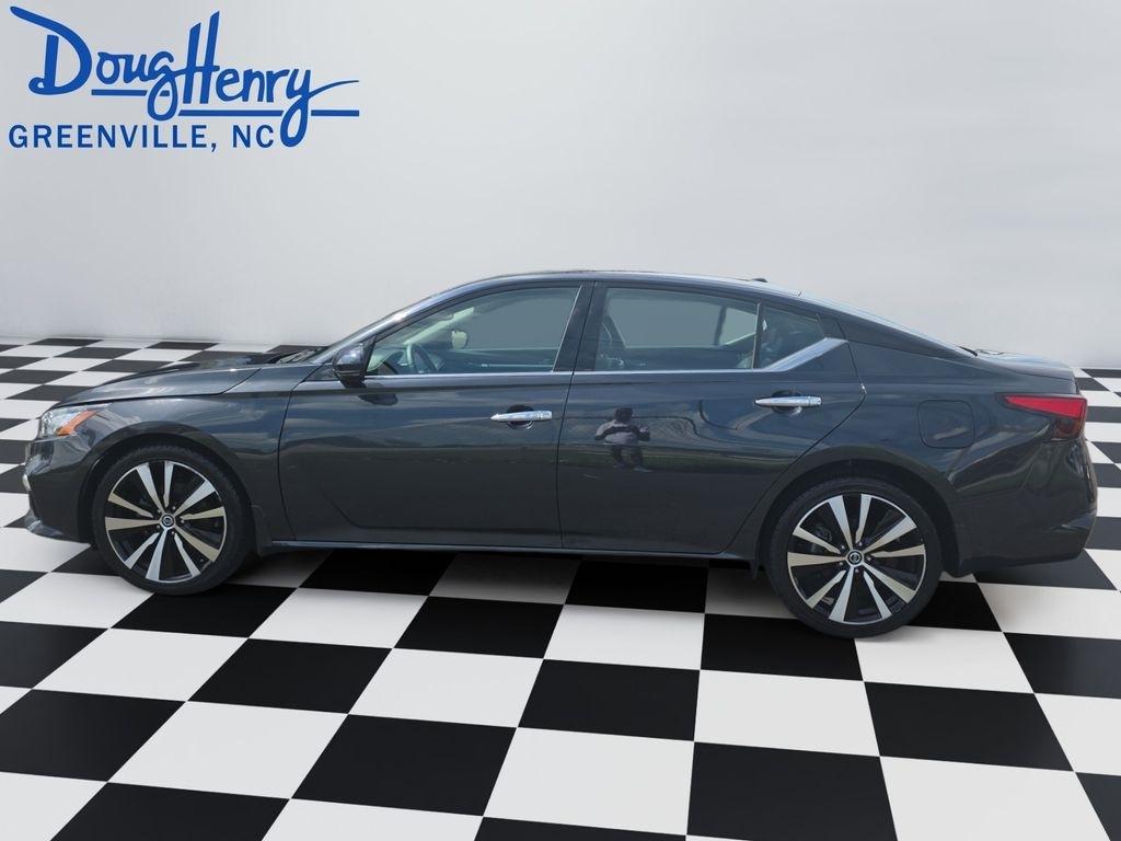 Nissan Altima  2019