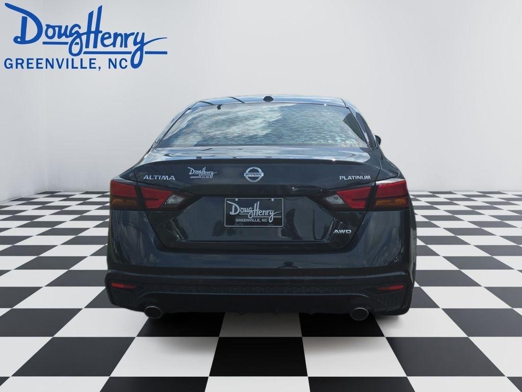 Nissan Altima  2019