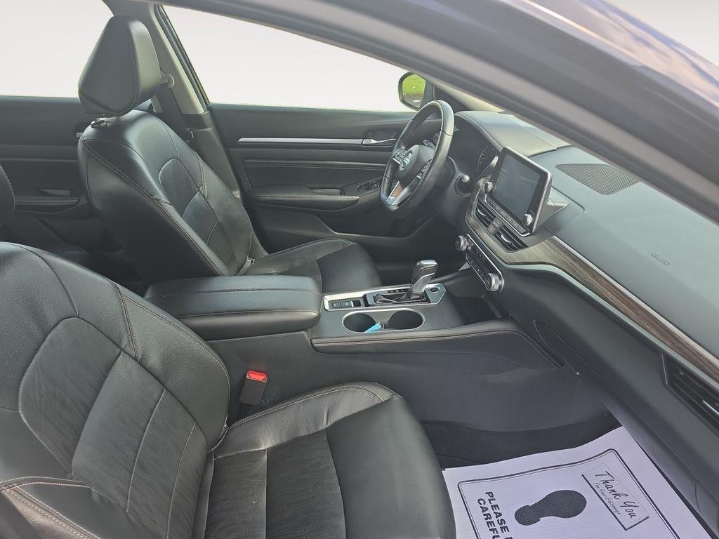 Nissan Altima  2019