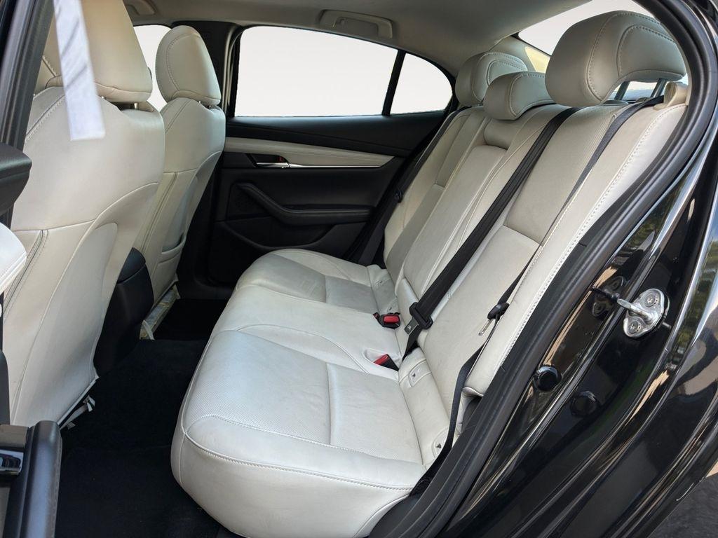 Mazda Mazda3 Sedan  2023