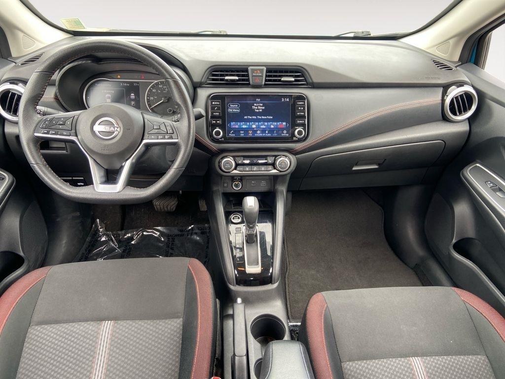 Nissan Versa  2025