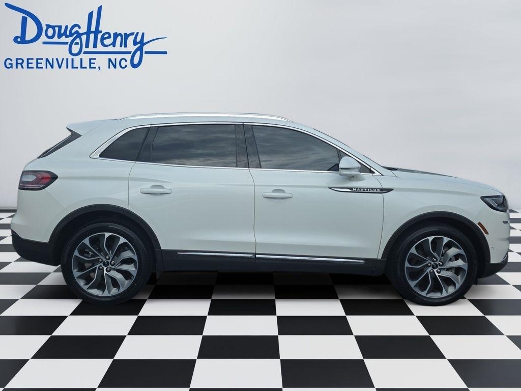 Lincoln Nautilus  2022