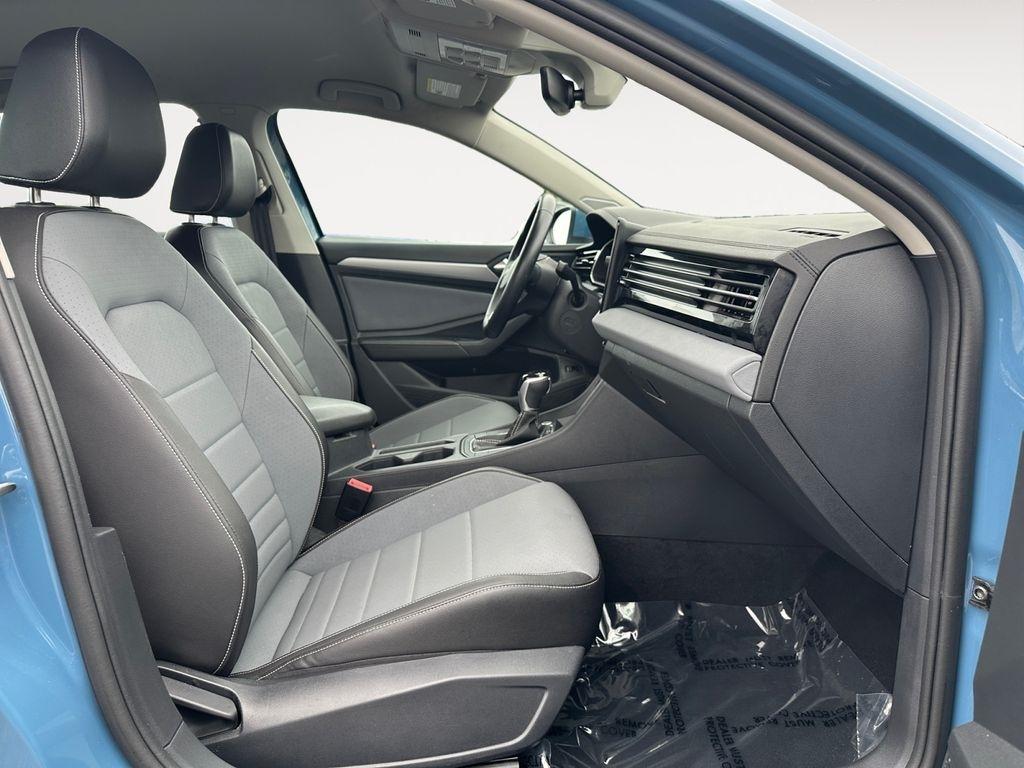 Volkswagen Jetta  2025