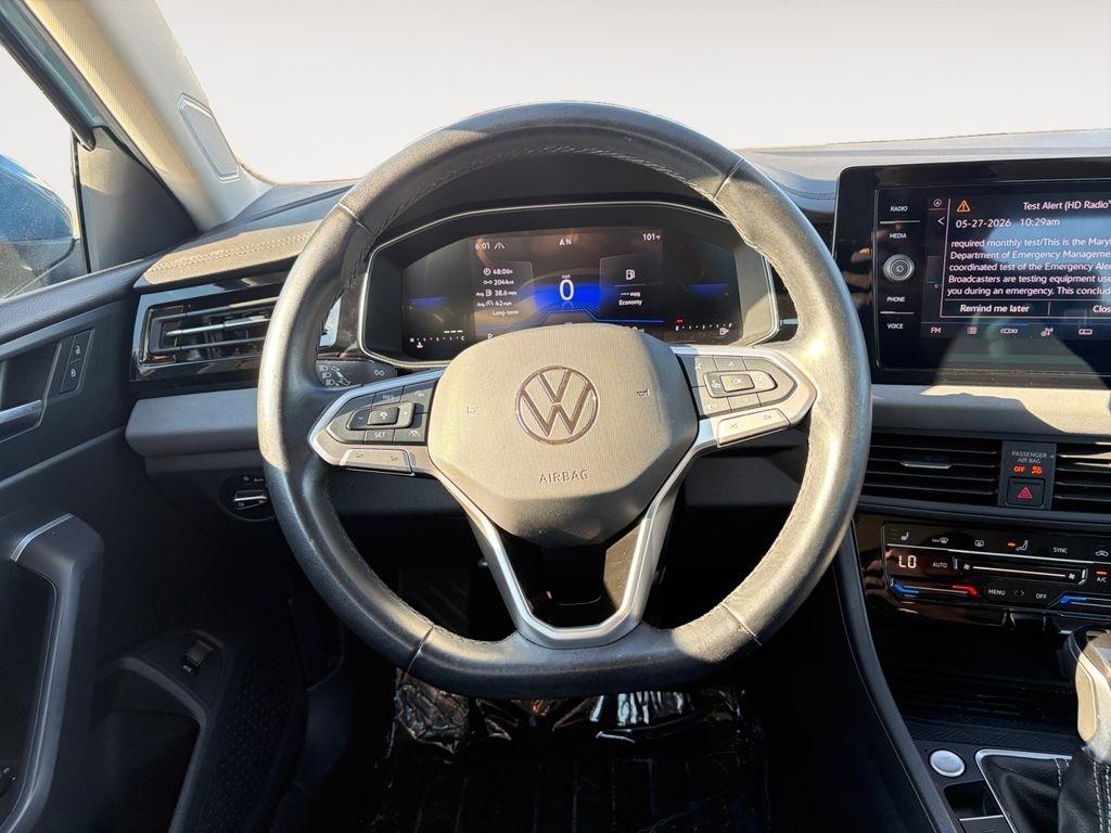 Volkswagen Jetta  2025