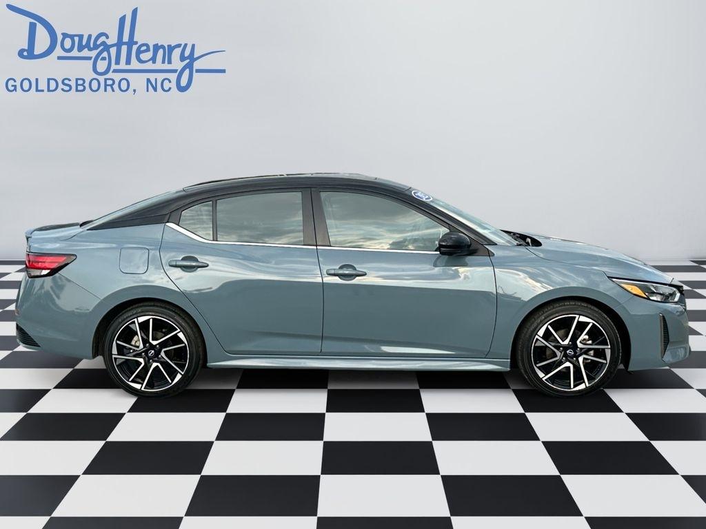 Nissan Sentra  2025