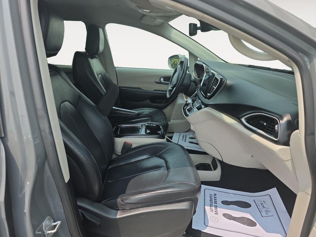 Chrysler Pacifica  2022