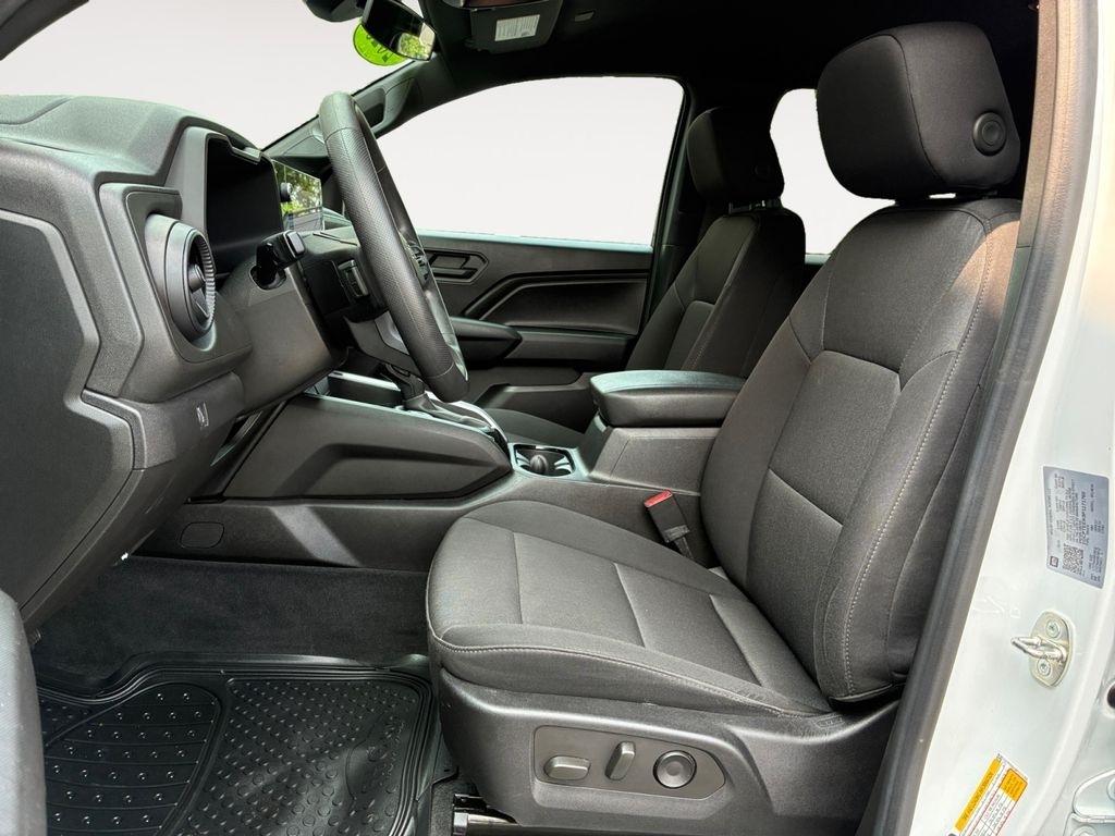 Chevrolet Colorado  2023