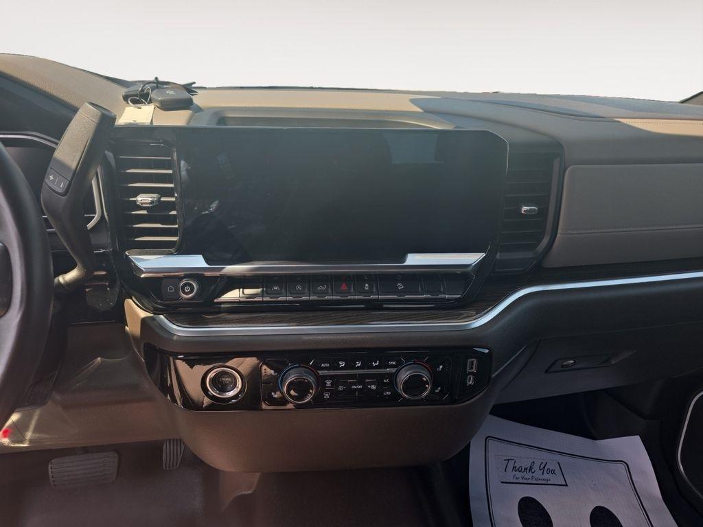 Chevrolet Silverado 1500  2023
