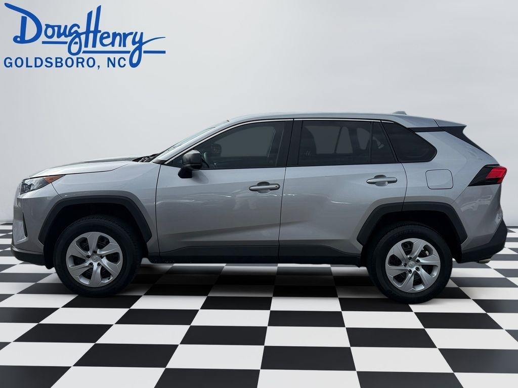 Toyota RAV4  2022