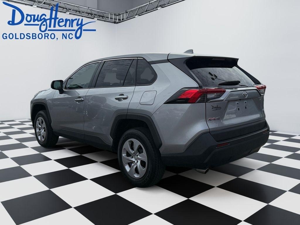 Toyota RAV4  2022