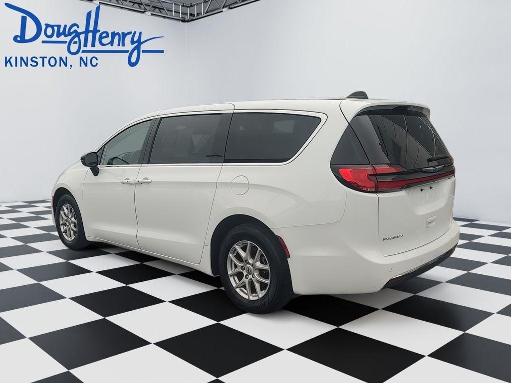 Chrysler Pacifica  2024