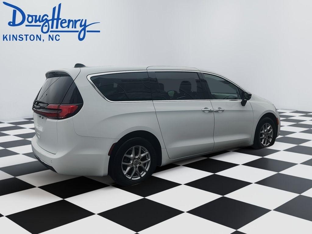 Chrysler Pacifica  2024